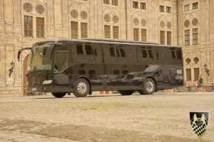 Bus mieten München: Premium-Kleinbusse und Luxusbusse mit Fahrer 6 Mercedes Benz Tourismo VIP reisebus mieten
