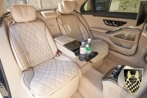 Limousine bei einer Flughafen Abholung