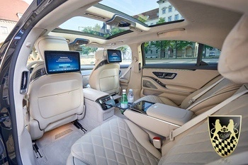 Limousine mieten mit Chauffeur 