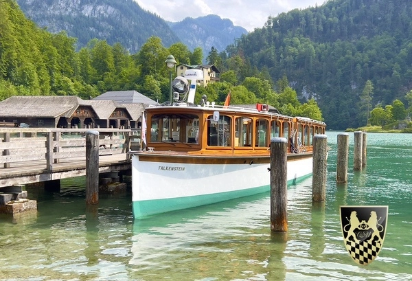 Eagles Nest and Koenigssee tour with Van and driver guide