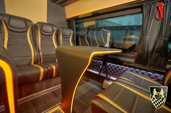 Kleinbus oder Luxus Bus mieten in München 