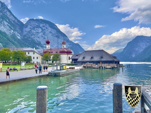 Hire a driver from Munich to Salzburg and berchtesgaden 