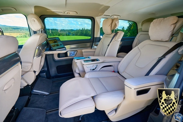 VIP Van with Chauffeur in Munich