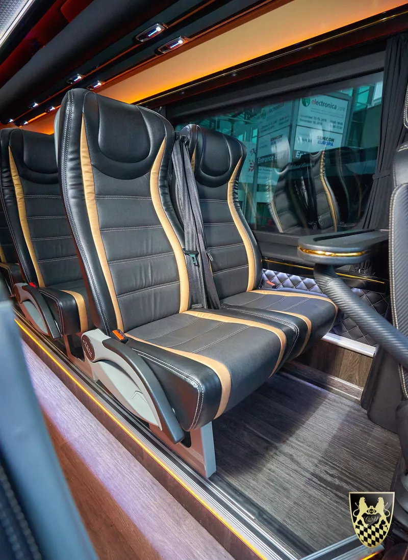 Bus für 20 Personen