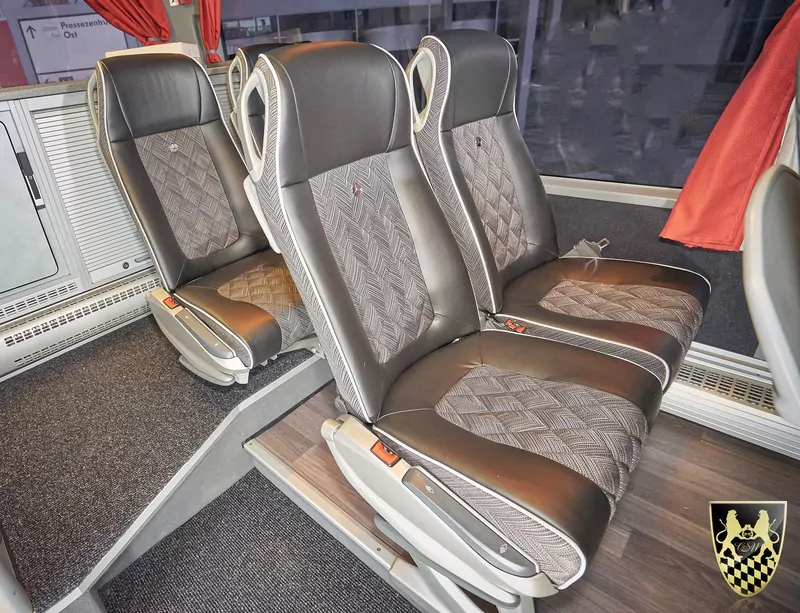 VIP Liner Bus